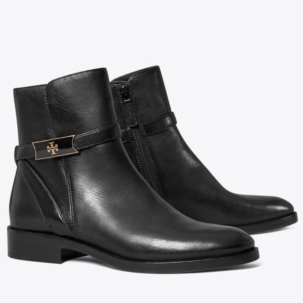 Tory Burch Perrine Leather Ankle Boot in Black Size 6.5 New